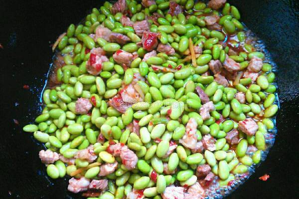 毛豆烧肉的做法图解8