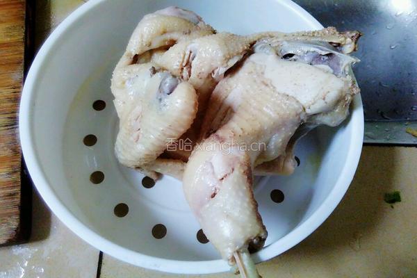 凉拌手撕鸡的做法图解6