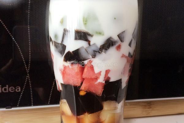 龟苓膏水果杯的做法图解6