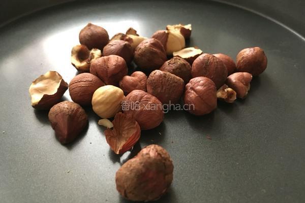 榛子芝麻饼干的做法图解2