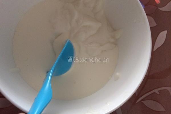 自制水果酸奶雪糕冰淇淋的做法图解3