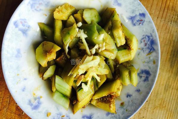 凉拌拍黄瓜的做法图解10