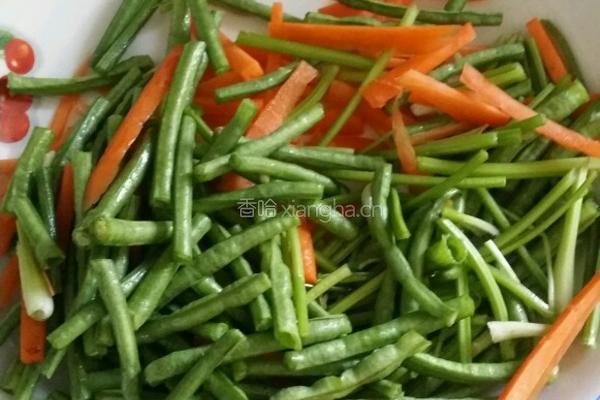 炒三丝的做法图解1