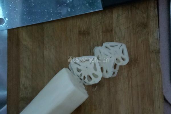 凉拌莲藕的做法图解1