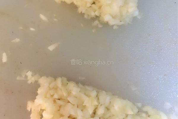 肉沫蒜蓉粉丝娃娃菜的做法图解4