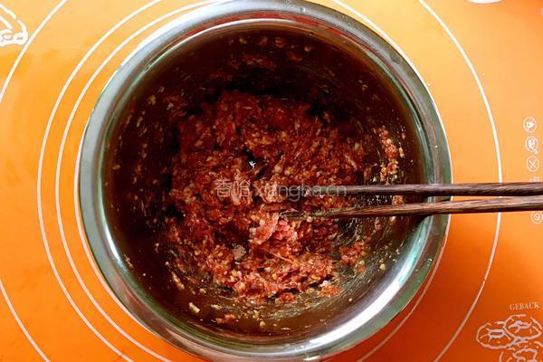 羊肉馅蒸饺的做法图解7
