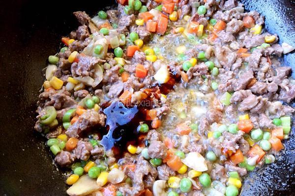 嫩滑牛肉粒的做法图解7