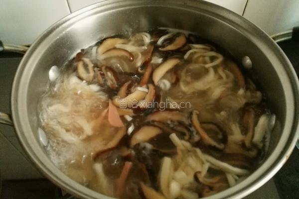 酸辣汤的做法图解7