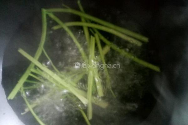 芹菜炒虾的做法图解3