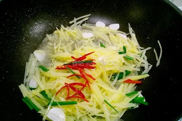 辣炒土豆丝的做法图解9