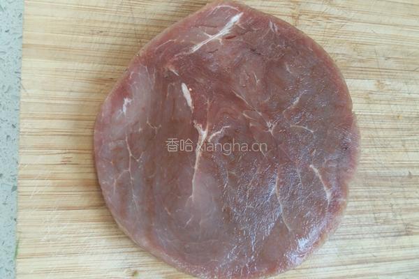 咖喱牛肉土豆的做法图解1