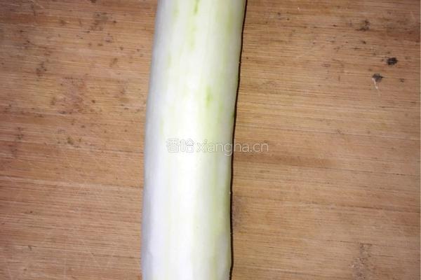 麻酱拌黄瓜的做法图解2