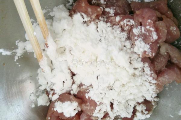 青椒炒肉片的做法图解3