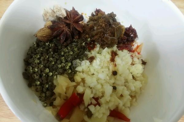 红烧鹅肉的做法图解2