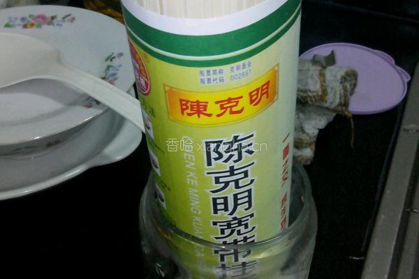 绿茶悠香宽带面条的做法图解2