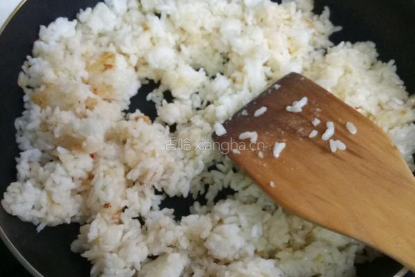 泡菜炒饭的做法图解3