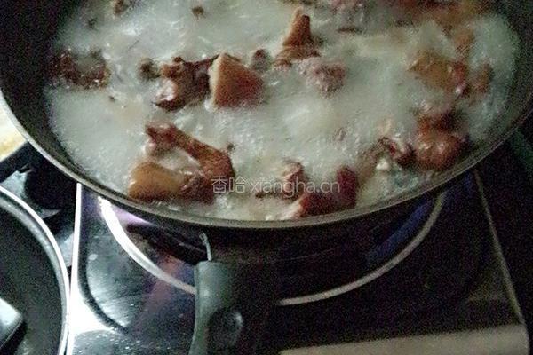 土豆焖鸭的做法图解4