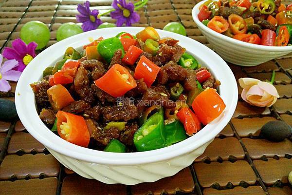 青红辣子肉的做法图解10