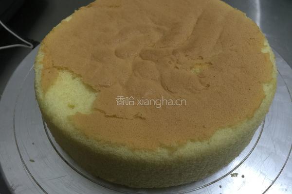 甜蜜水果蛋糕的做法图解1