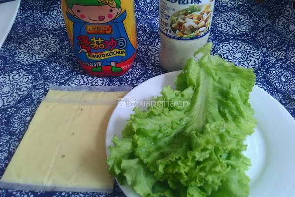 香酥鸡柳芝士汉堡的做法图解2