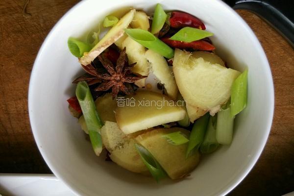 千张焖鸡的做法图解3
