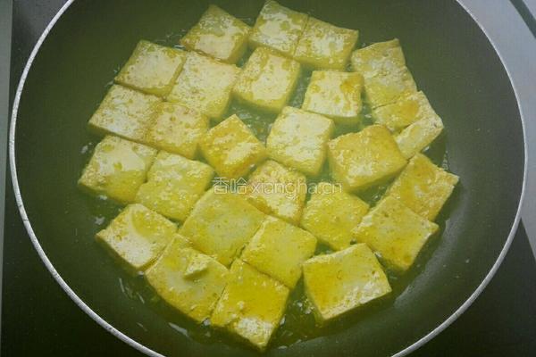 香煎豆腐的做法图解1