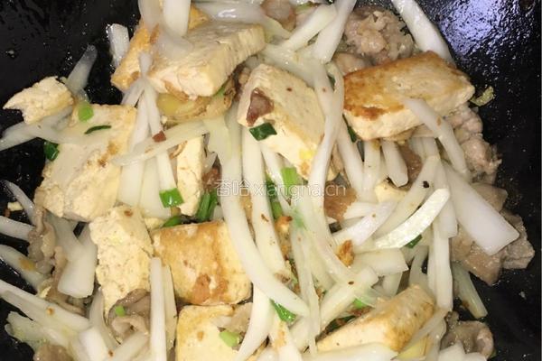 猪肉白菜炖豆腐的做法图解7