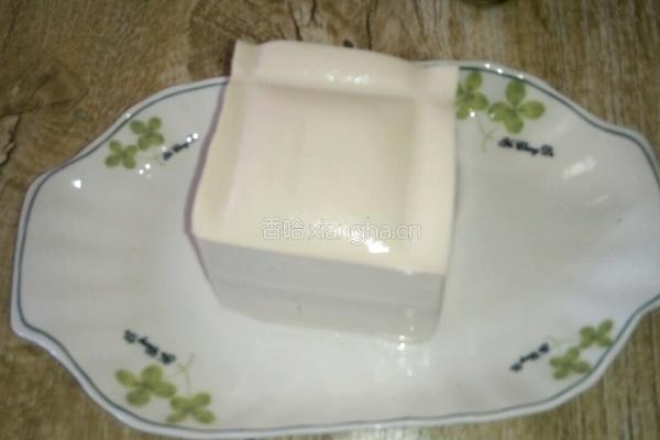 鱼头烧豆腐的做法图解3
