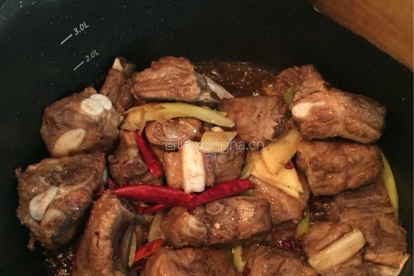 排骨焖卷子的做法图解7