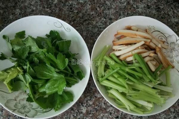 香芹豆干炒肉丝的做法图解1