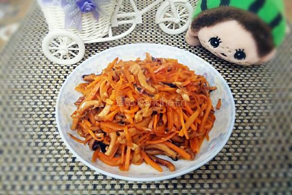 胡萝卜炒墨鱼丝的做法图解12