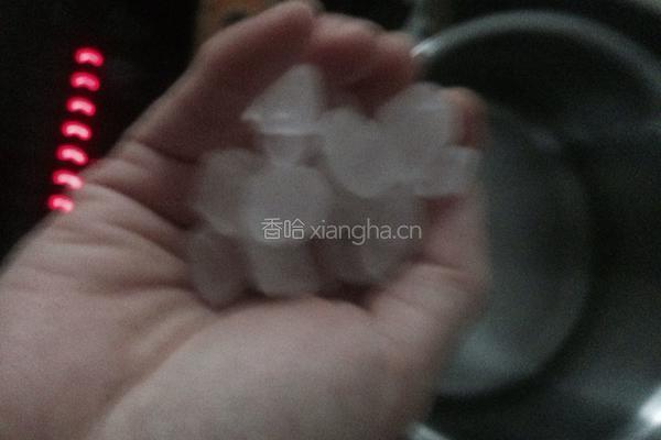 鹌鹑蛋糯米酒的做法图解5