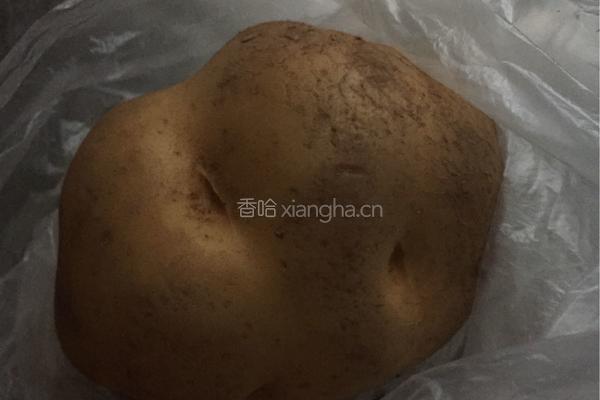 自制薯片的做法图解1