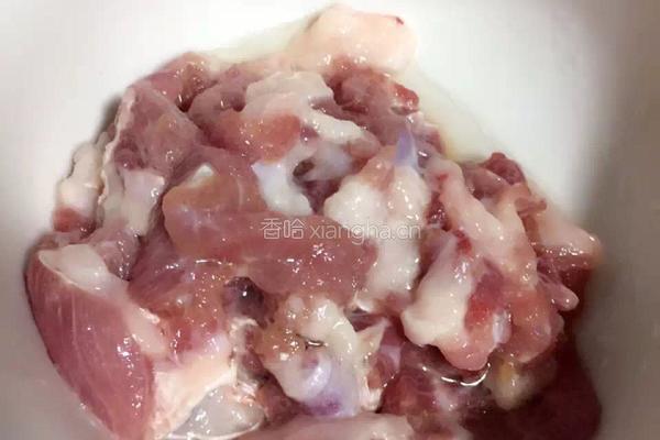 翠皖鱼粥的做法图解2