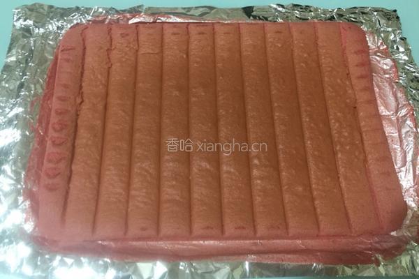 红曲粉奶油蛋糕卷的做法图解16