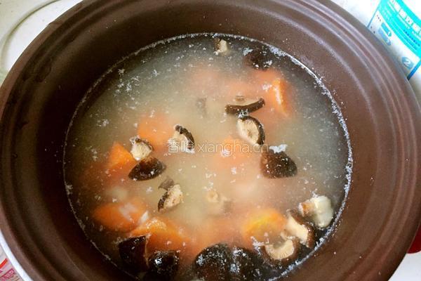 香菇瘦肉粥的做法图解3
