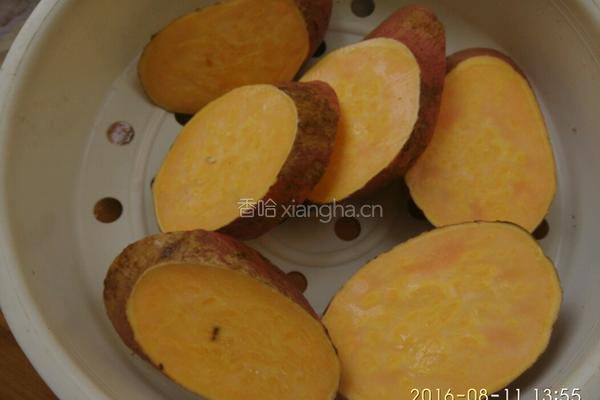 芝麻红薯饼的做法图解2