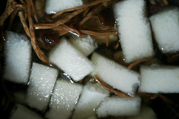茶树菇冬瓜排骨汤的做法图解5