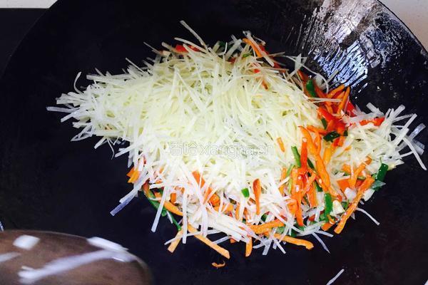 酸辣土豆丝的做法图解5