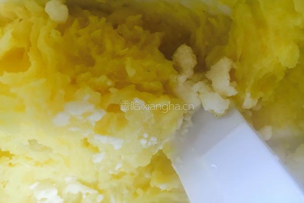牛排配餐,鲜虾土豆泥的做法图解7