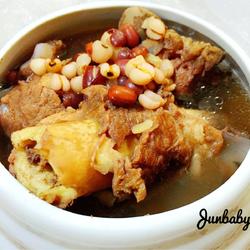 红豆薏米骨头汤的做法[图]