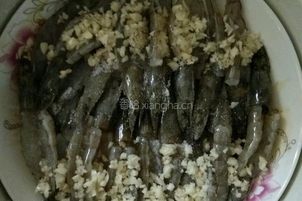 蒜蓉蒸虾的做法图解6