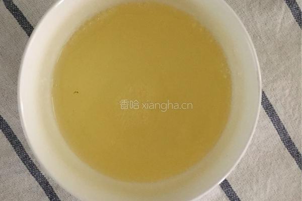蛋白椰蓉球的做法图解3