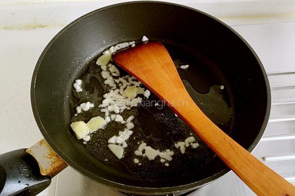 彩椒炒肉丝的做法图解7