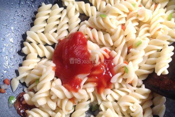 意大利螺丝面的做法图解4