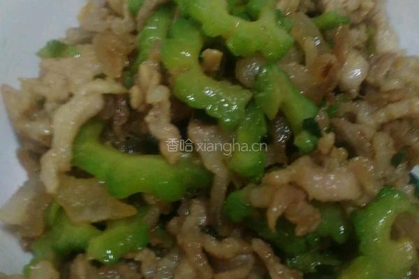 苦瓜炒肉丝的做法图解4
