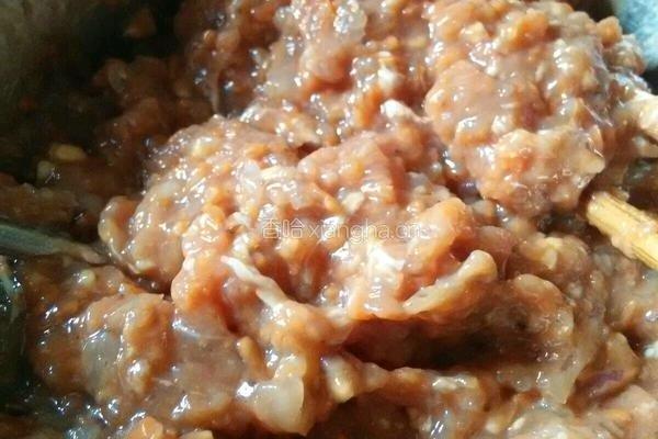 炸肉丸的做法图解3