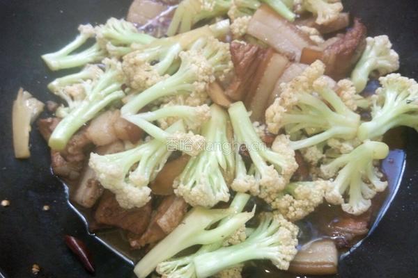 猪肉烧花菜的做法图解6