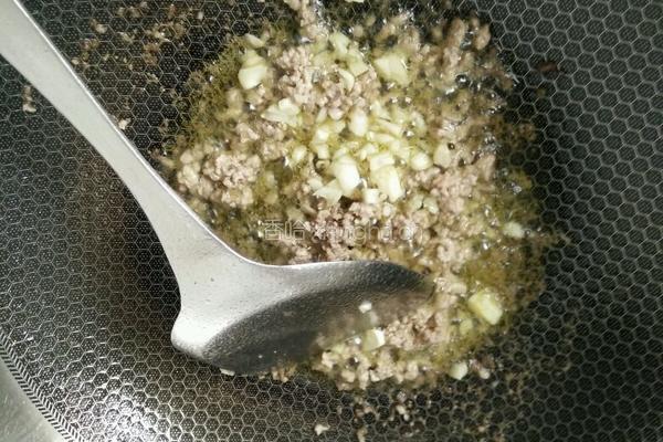 五彩碎豆腐的做法图解3