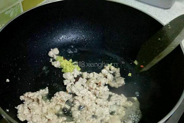 蚂蚁上树的做法图解3